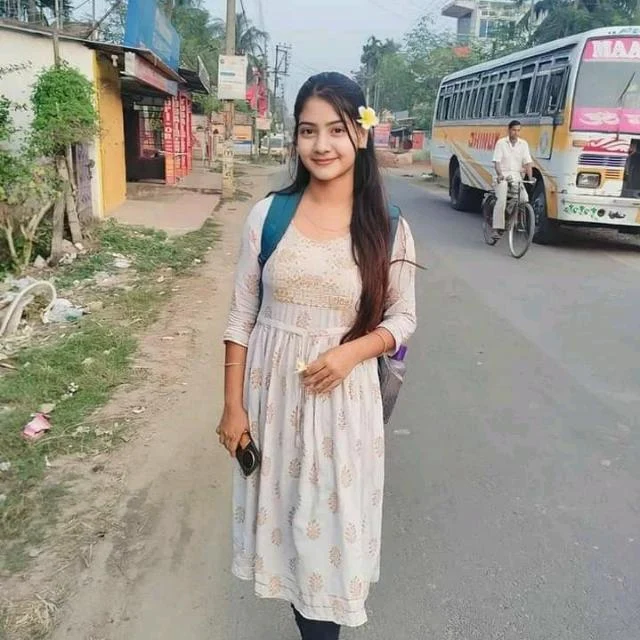 Join Latest Desi Viral Clips 18+ WhatsApp group
